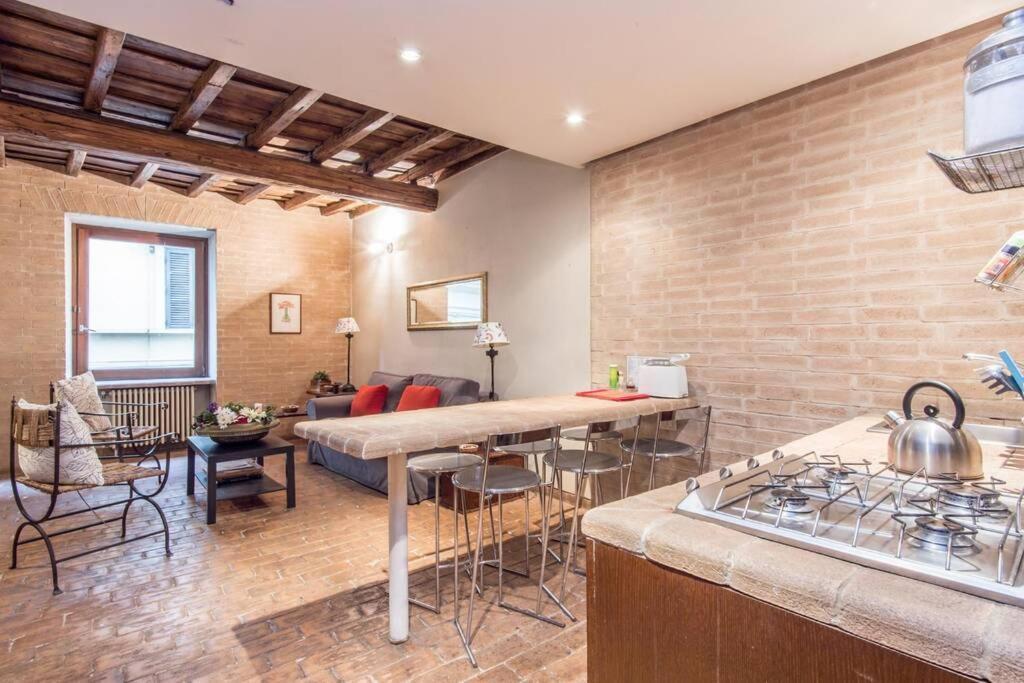 Enchanting Two Bedroom Navona Rom Exterior foto