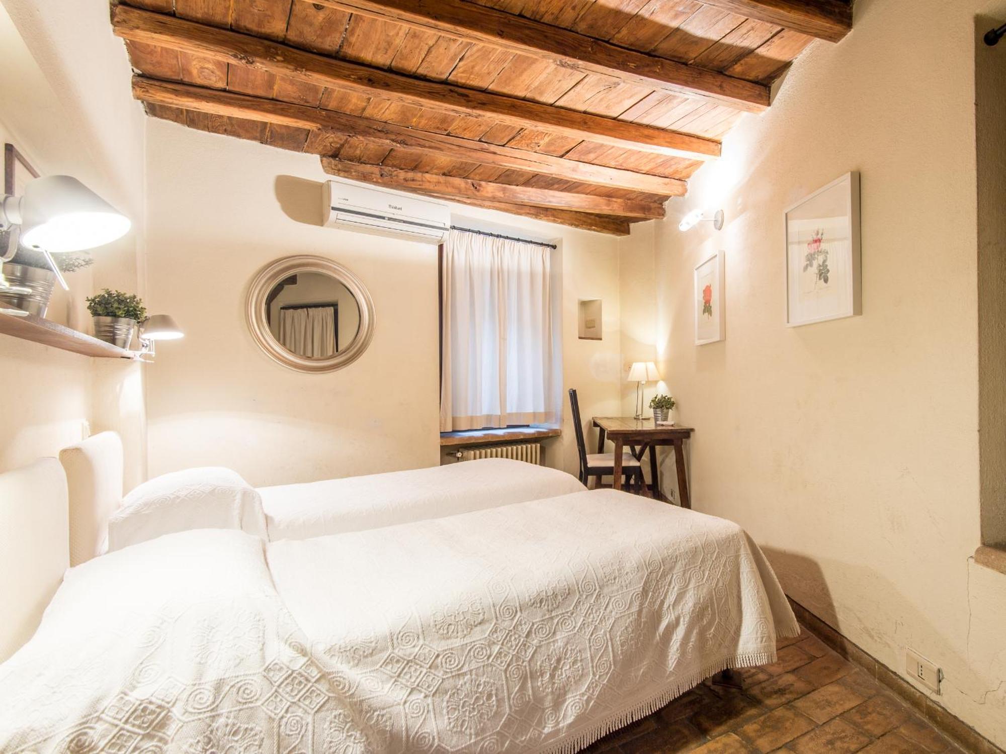 Enchanting Two Bedroom Navona Rom Exterior foto